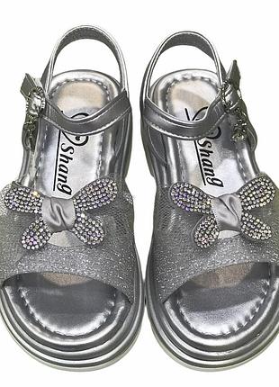 Нарядные босоножки для девочек 6