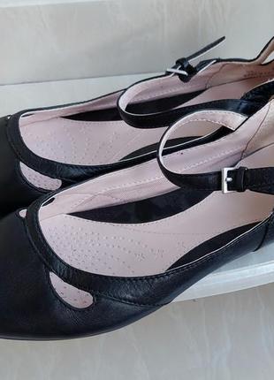 Кожаные женские туфли clarks,382 фото