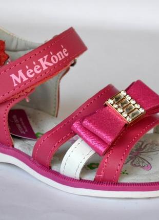 Кожаные босоножки для девочек meekone 8
