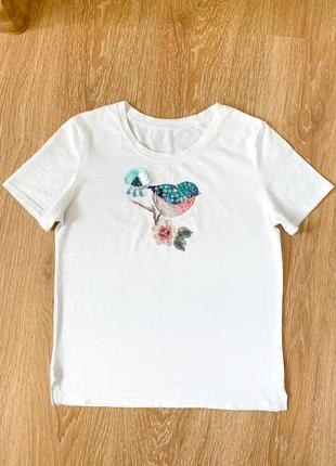 Футболка с аппликацией