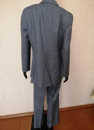 Шикарный шерстяной костюм escada5 фото