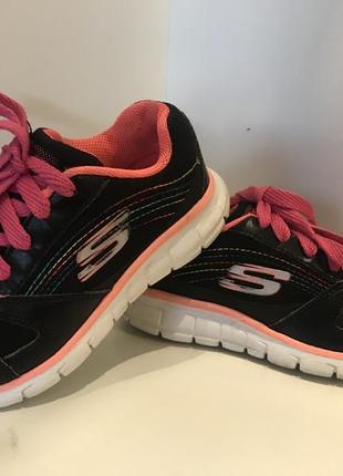 Кросівки skechers1 фото