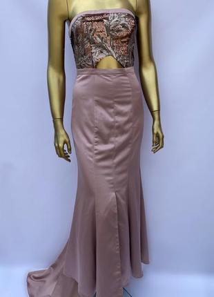 Вечернее платье true decadence со шлейфом и пайетками