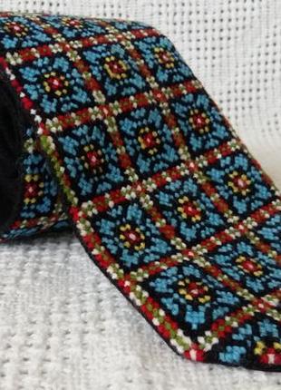 Галстук.галстук вышитый ( ручная вышивка).5 фото