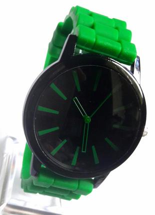 Часы силиконовые зелёный1 фото