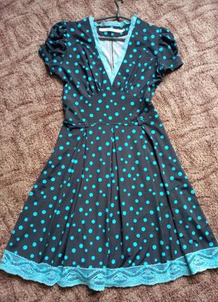 Сукня в горошок