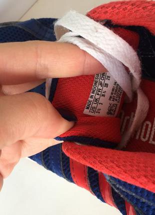 Кросівки 👟 2