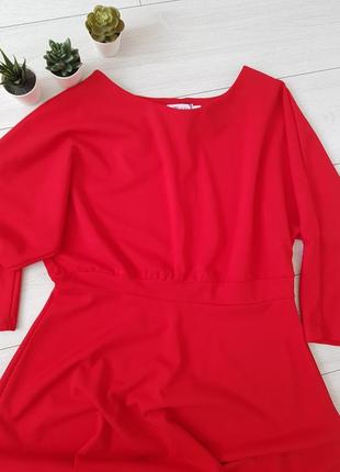 Яркое красное платье с рукавами летучая мишь2 фото