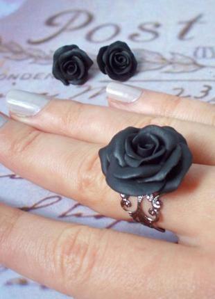 Черные розы кольцо и серьги1 фото
