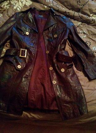 Продам кожаный плащ