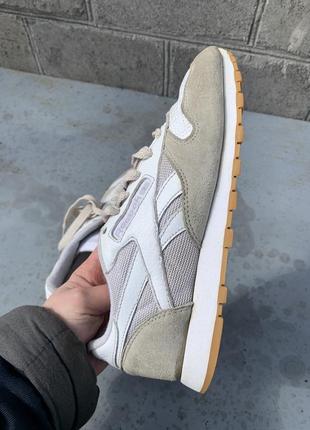 Белые кожаные кроссовки reebok classic10 фото