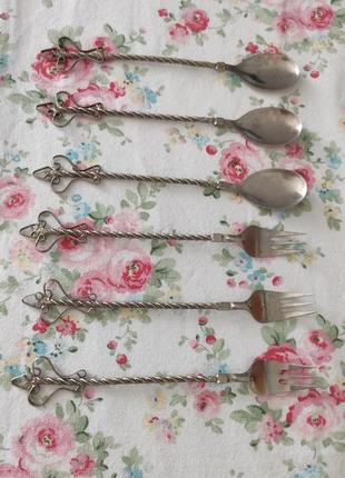 Антикварний набір столових приладів чайні ложечки вилочки / столові прибори/ вінтаж