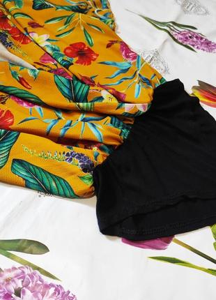 Горчичная блуза боди на запах  с цветочным принтом   от mira италия7 фото