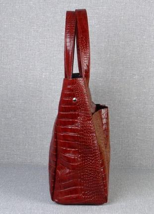 Сумка кожаная женская 020203 кайман красная с карманами на магнитах4 фото