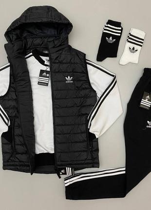 Спортивный комплект: жилетка свитшот штаны adidas 🎁 в подарок 2 пары носков