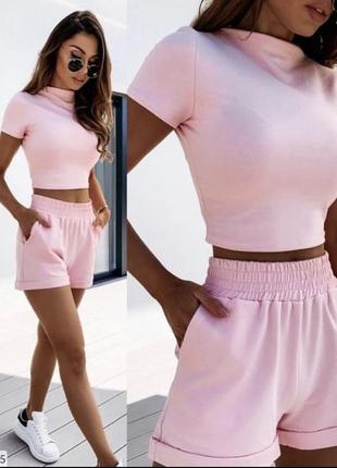 Літній костюмчик