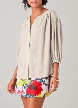 Шелковая блуза оверсайз с рукавами- буффами