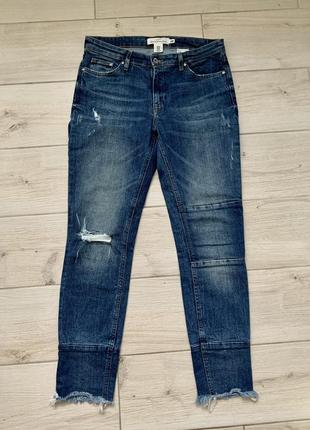 Женские джинсы рваные зауженные2 фото
