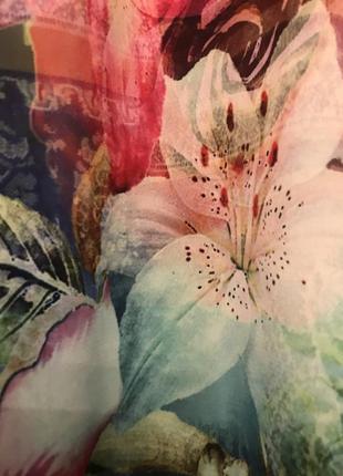 Блузка в цветочный принт4 фото