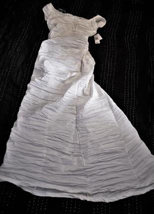 Біле плаття по фігурі "рибка"з оголеними плечима і маленькими рукавчиками "12" usa5 фото