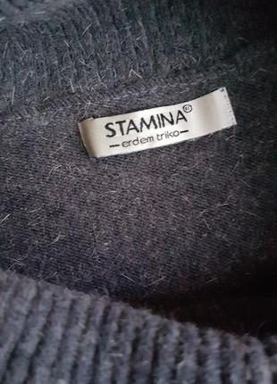 Женская фирменная шерстяная безрукавка бренда stamina8 фото
