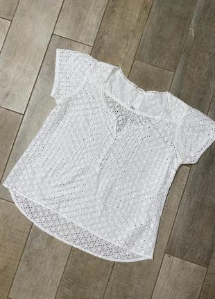 Біла футболка ,кроше(05)