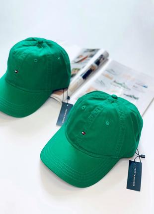 Трендовая кепка tommy hilfiger
