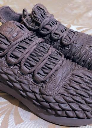 Стильні кросівки adidas tubular кавовій забарвлення mokka