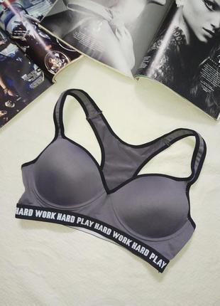 Спортивный топ с паролоном