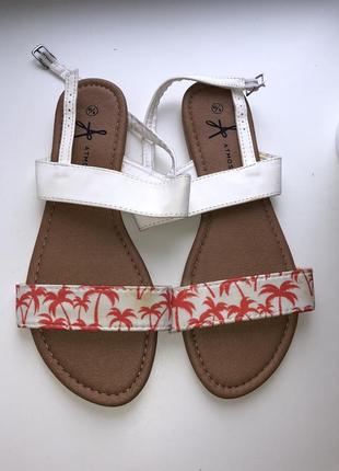 Босоножки яркие женские сандали пляжные