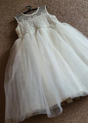 Казкове білосніжне неймовірно ніжне святкове платтячко1 фото