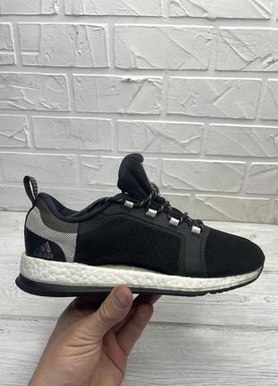 Кроссовки adidas pureboost