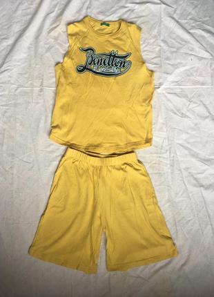 Костюм benetton (футболка + шорти)