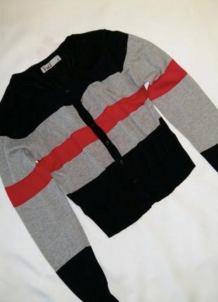 Жіноча кофта