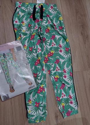 Летние вискозные штаны alive.германия. р. 128