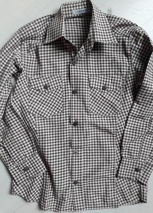Фирменая  рубашка из тонкого хлопка.