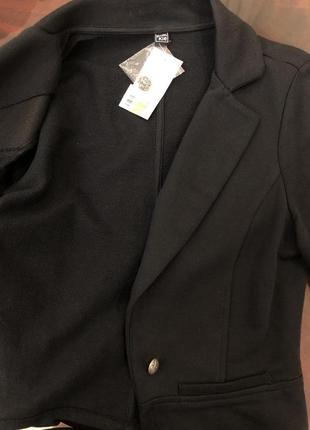 Чорний зручний жакет, піджак3 фото