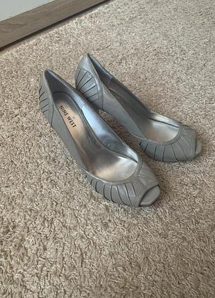 Туфлі nine west