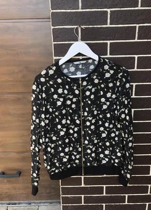 Ветровка tu в ромашки