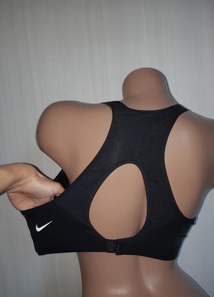 Топ оригинал nike dri-fit 38/85c, новый6 фото