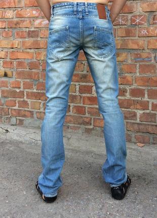 Стильные джинсы фирмы jack & jones в идеальном состоянии 28/34