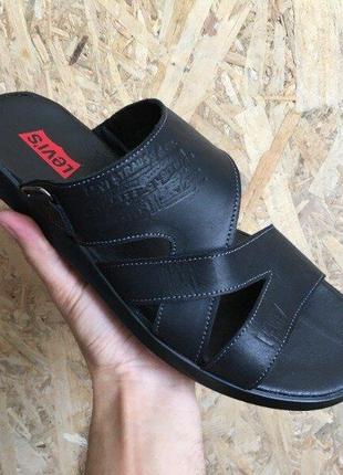 Мужские кожаные сандалии-шлепанцы levis black6 фото