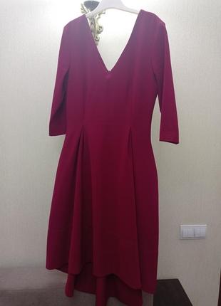 Дуже красиве, якісне плаття!