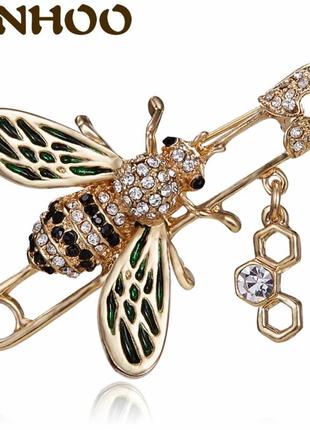 Брошь пчела