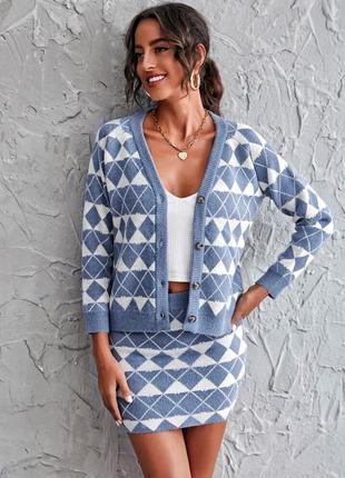 Костюм вязаный , кардиган+юбка