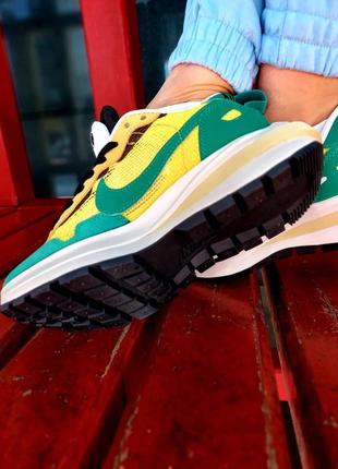 Кроссовки nike sacai vaporwaffle tour yellow stadium green8 фото