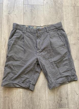 Шорті