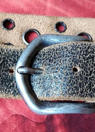 Винтажный крутой ремень, состояние нового.