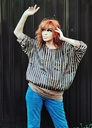 Блуза летучая мышь в полоску под кожу