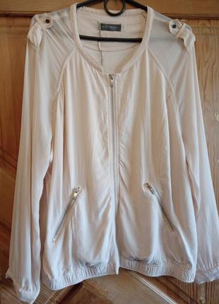 Вітровка пудрово-рожева